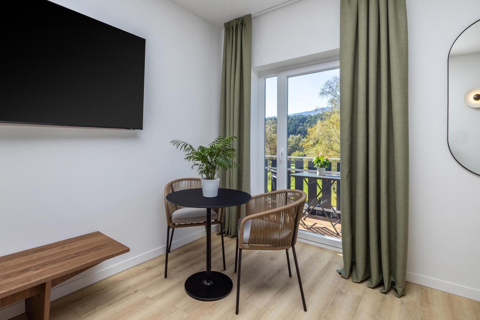 Hotel Al Sorriso Greenpark&Wellness Levico Terme Quarto foto